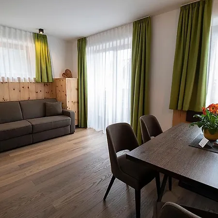 Haus Lechthaler Apartment Resia Exterior photo